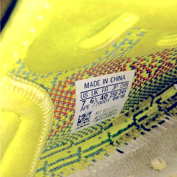 Yeezy Boost 350 v2 B37572 Sefrye Rawste Red Kanye West Adidas